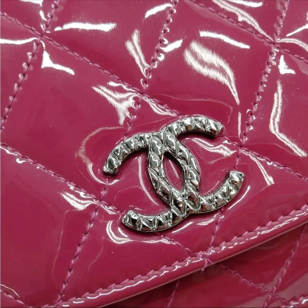 Auth Chanel Brilliant Pink Quilted Patent Leather Wallet on Chain (WOC) Clutch